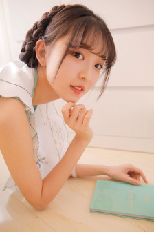 露全乳的走秀视频